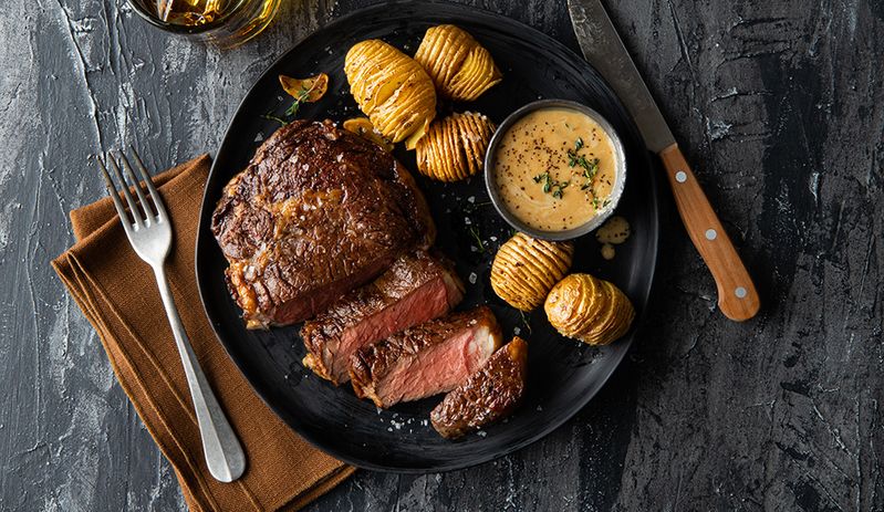 Easy whisky and peppercorn sauce to try on your steak