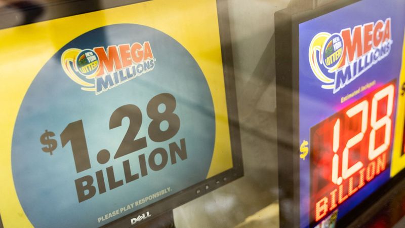 $1.2b Mega Million lottery jackpot winner out of Illinois