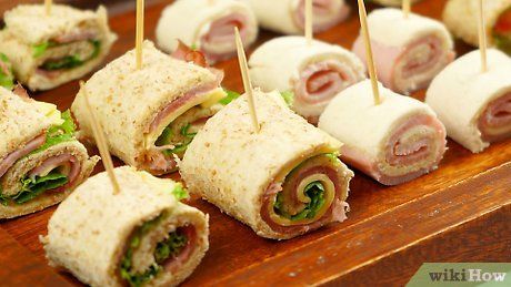 9 classic picnic food_pinwheel sandwich