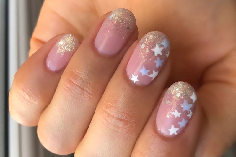 Glitter Stars Nails 